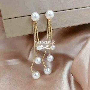 Long tassel pearl earrings white
